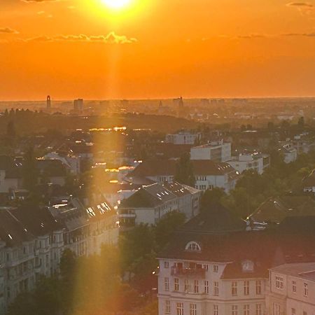 Westendperle Am Olympiastadion Berlin Bagian luar foto